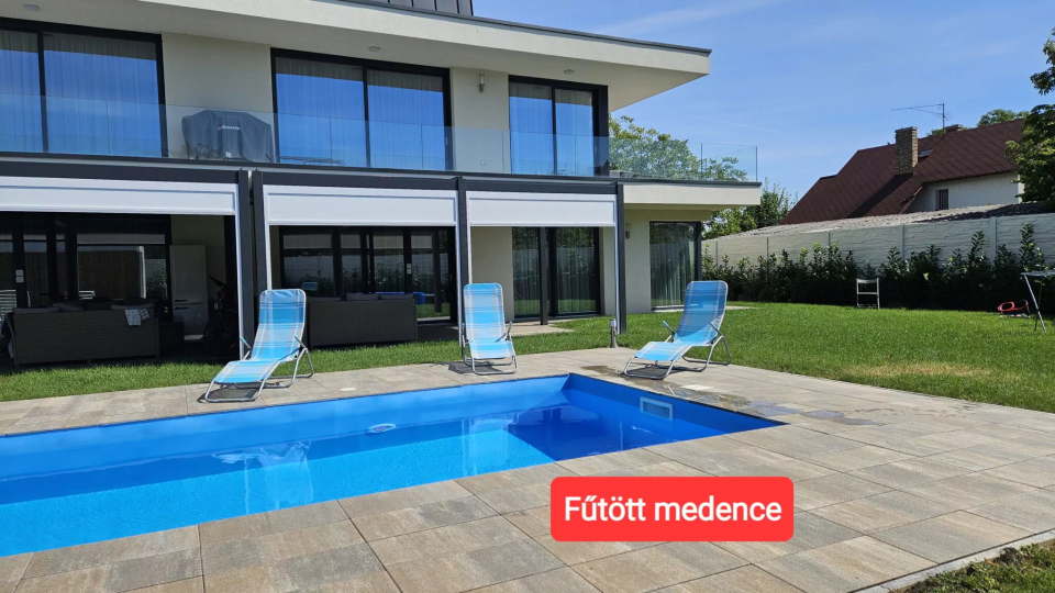 Almádi Luxus Apartman-Balatonalmádi