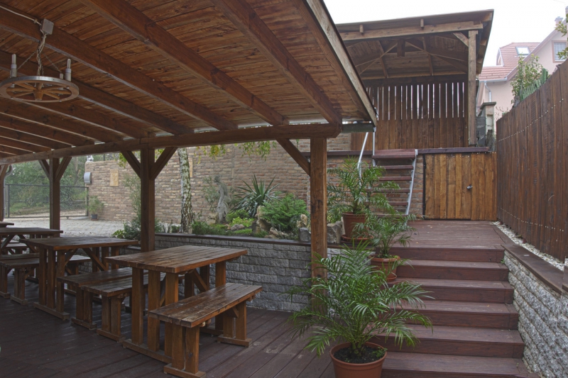 Gáspi Vendég és Apartmanház...-Alsóörs