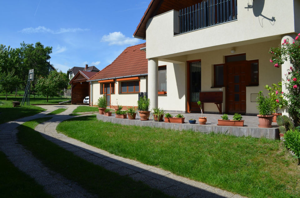 Lilliput Apartman-Balatonalmádi