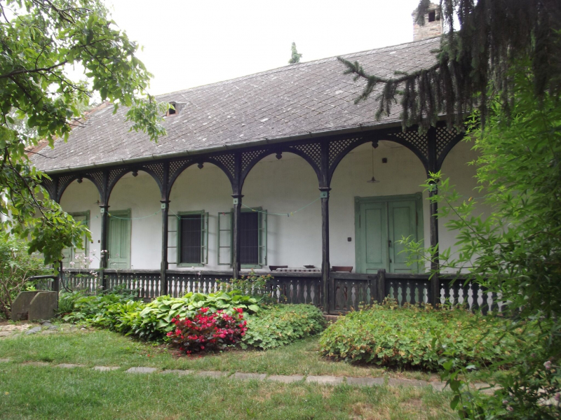 Múltidéző Apartman - Népi játsz...-Zamárdi