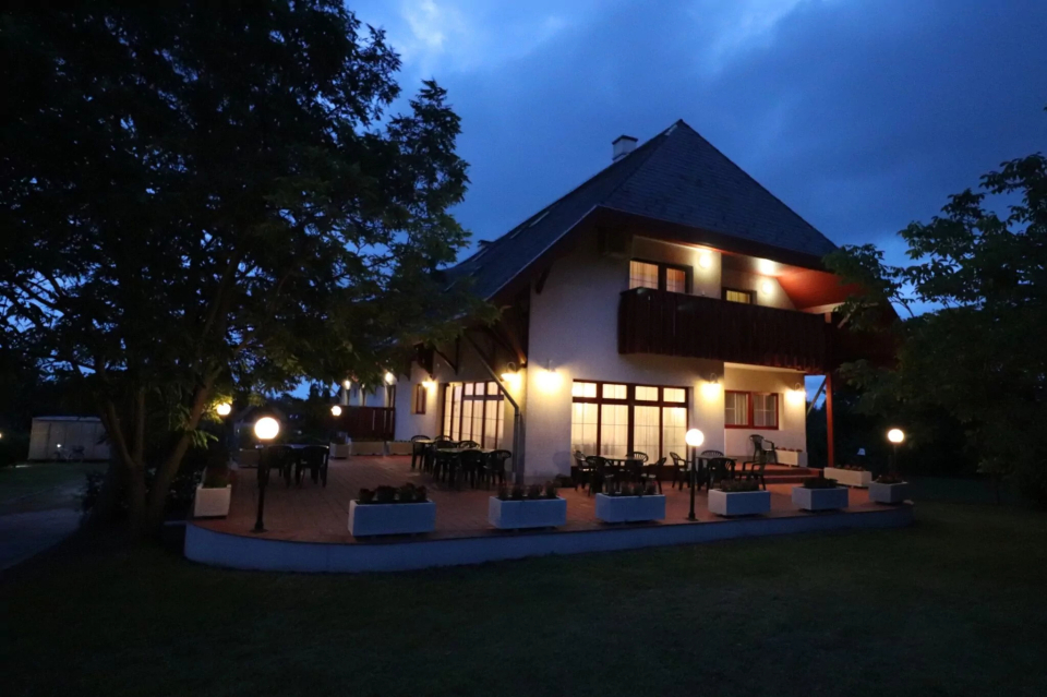 Villa Galagonya I-II. -Balatongyörök